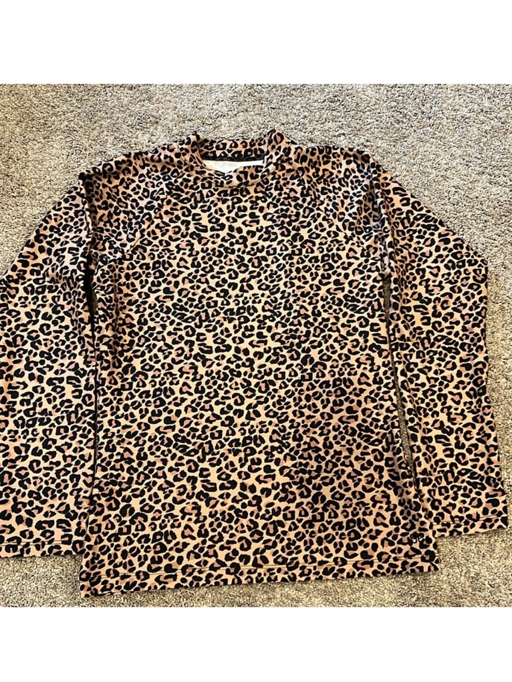 Albion women’s Leopard Print Long Sleeve rash guard